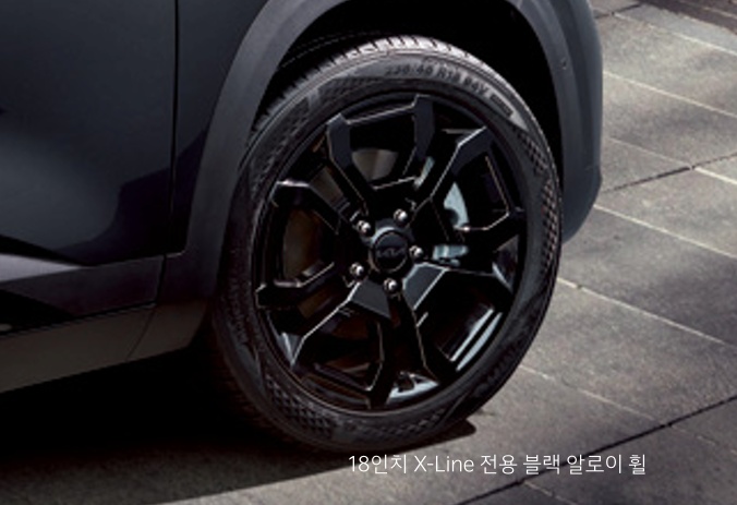 2025 셀토스 X-Line 전용 18인치 블랙 알로이 휠 및 타이어 규격
