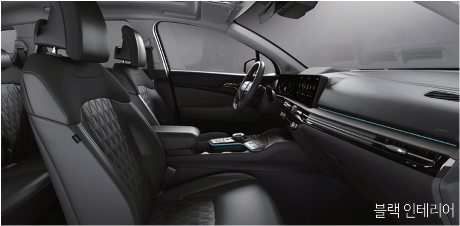 2026 스포티지 블랙 내장 컬러 및 시트
