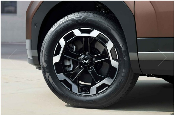 2026 싼타페 가솔린 2.5 터보 18인치 알로이 휠 디자인