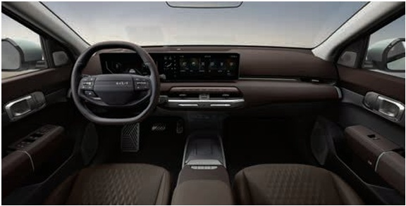 EV4 브라운 내정 컬러 및 시트