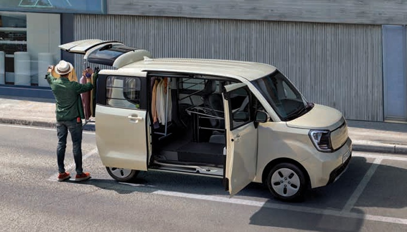 2026 레이 EV 밴 밀키 베이지 외장 컬러