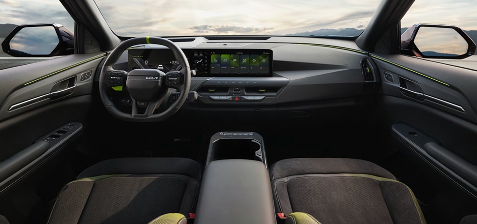 EV5 GT 블랙 & 네온 내장 컬러 및 스웨이드 시트