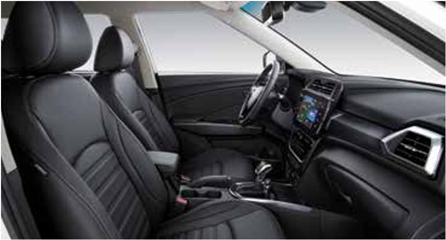 더 뉴 티볼리 블랙 내장 컬러